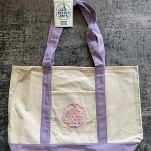 Trader Joe’s Lavender Reusable Tote- Large- Limited Editiion Pastel - New
